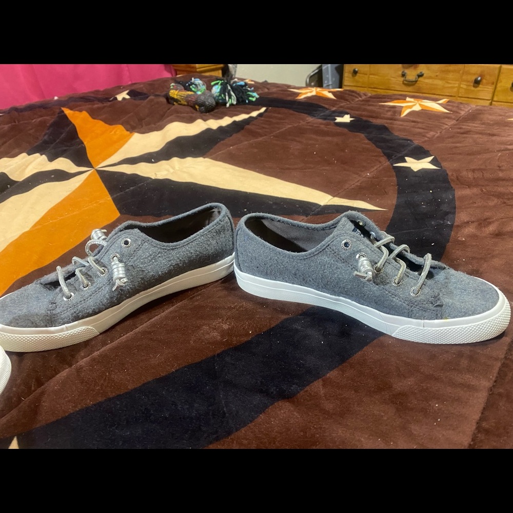 Womens shoes
